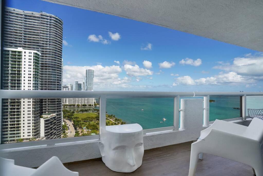 Make It Happen! Brand New With Amazing Water Views Daire Miami Dış mekan fotoğraf