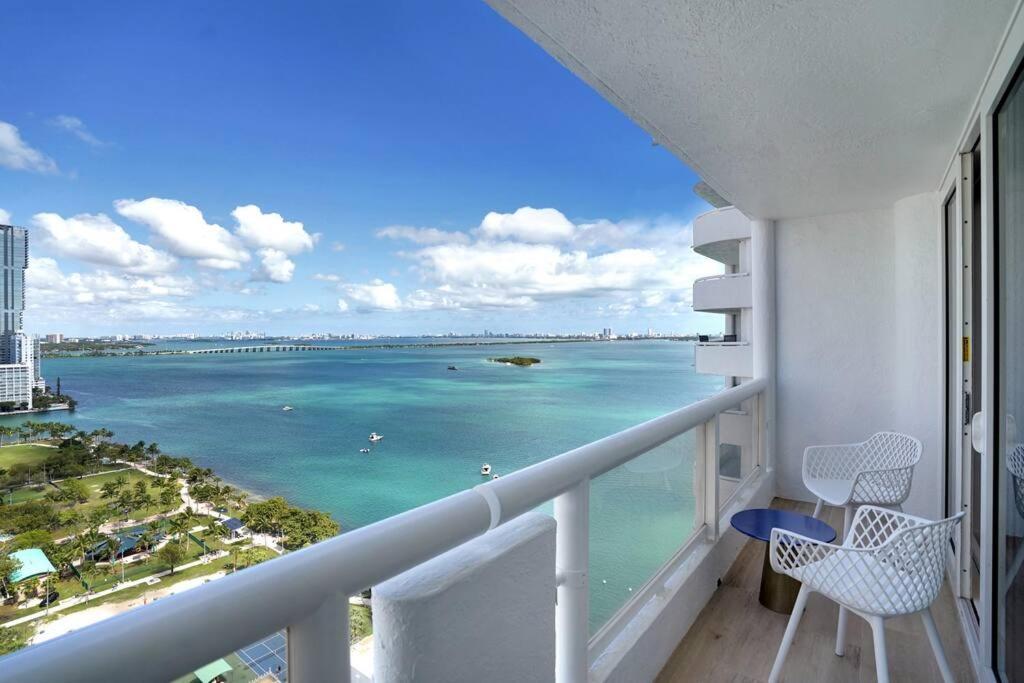 Make It Happen! Brand New With Amazing Water Views Daire Miami Dış mekan fotoğraf